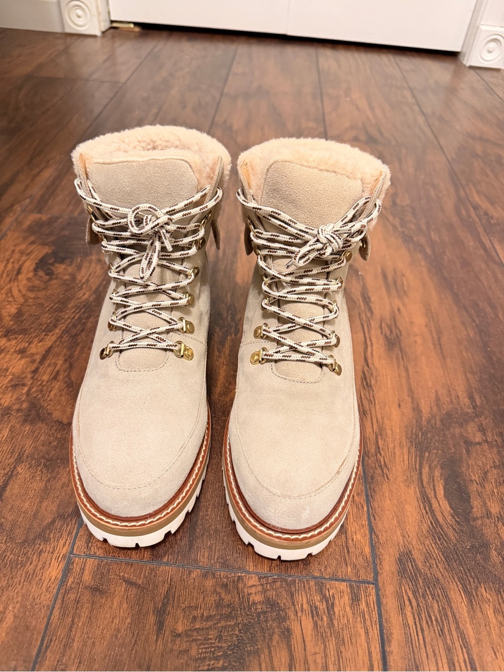 Talbots Womens Grey Suede Lace-Up Winter Boots